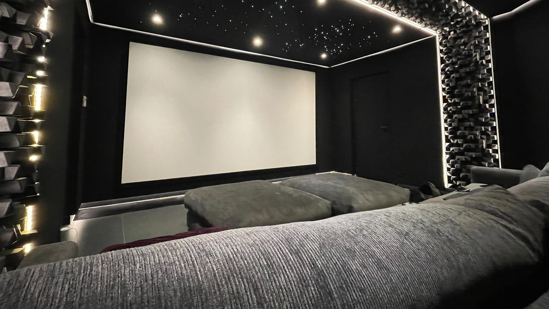 salle-design-lumiere
